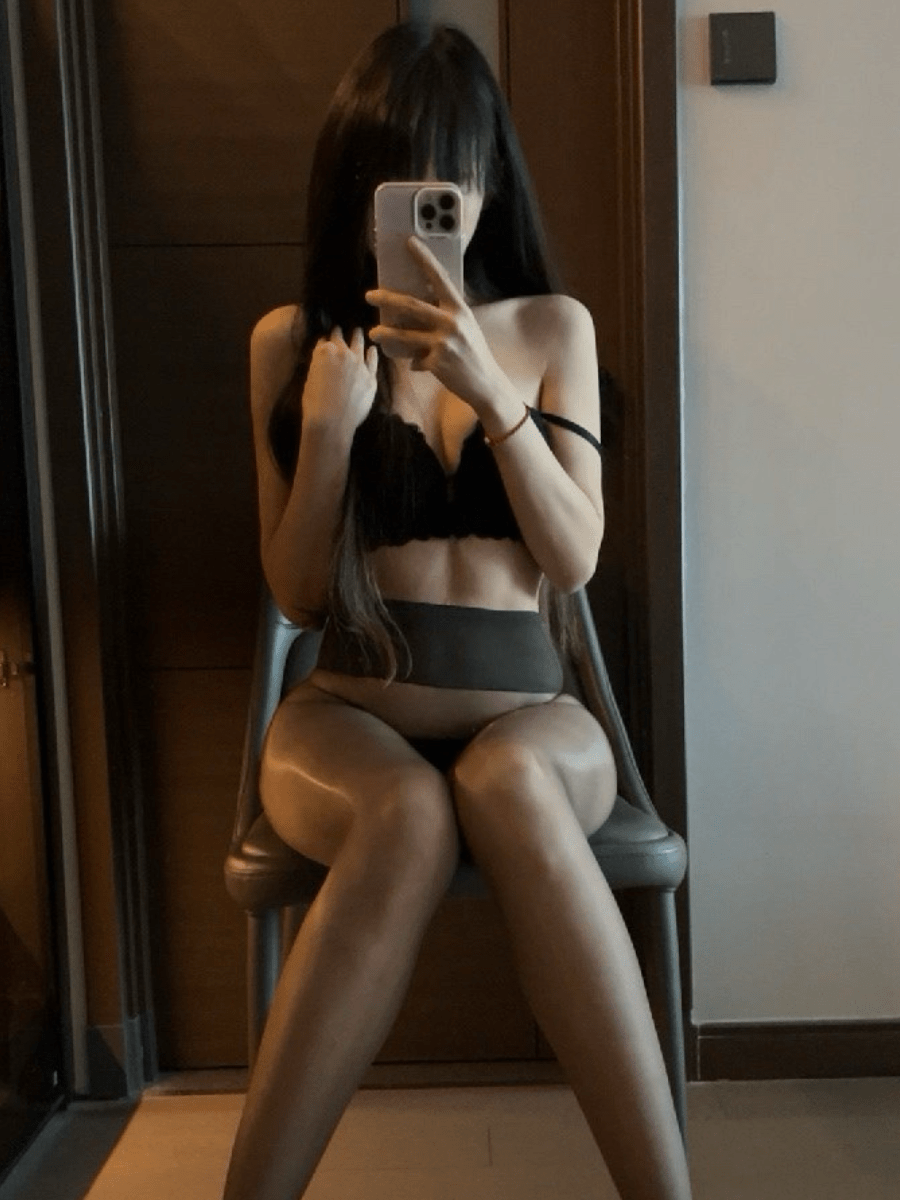 KhunnieXie微密圈写真合集：451张照片与519个视频全收录