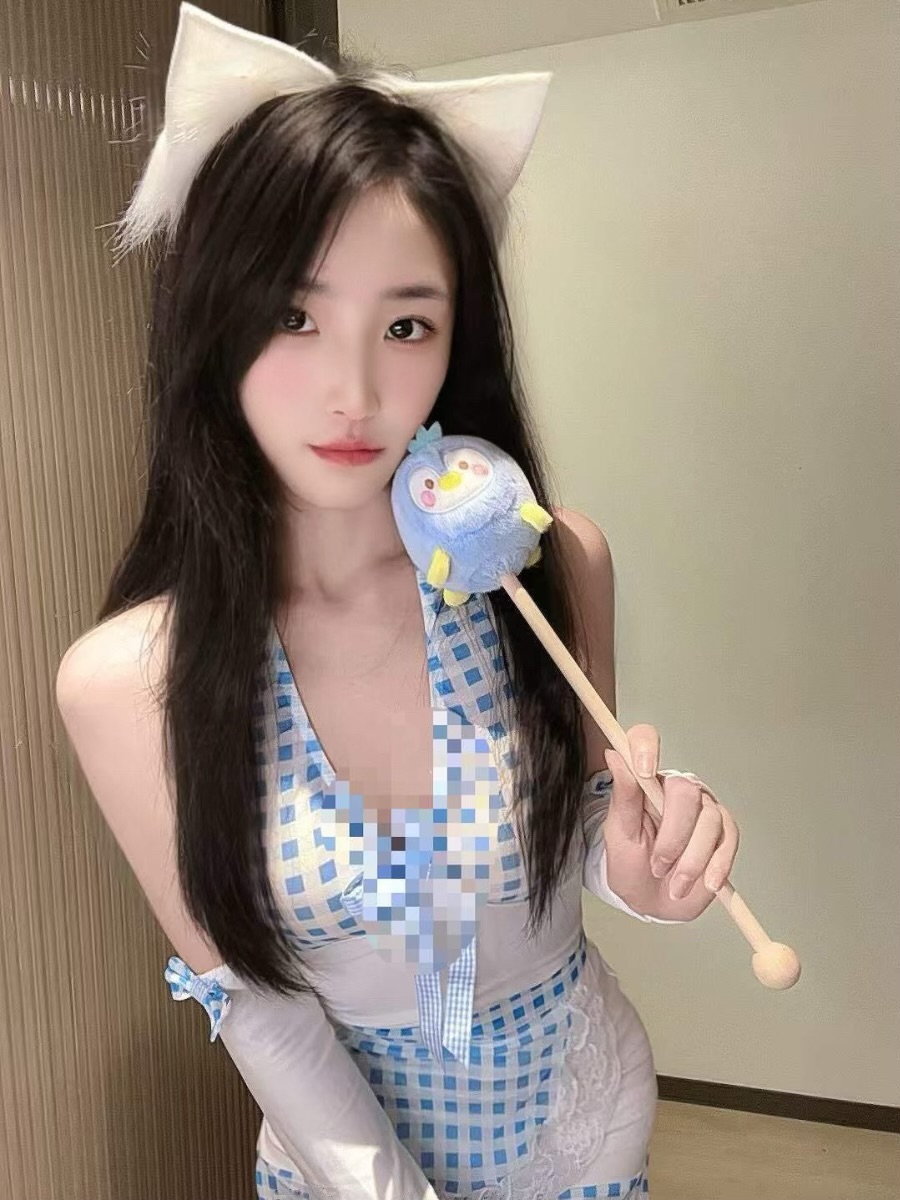 【懒懒师姐】抖音岛遇写真合集【126图2视频】