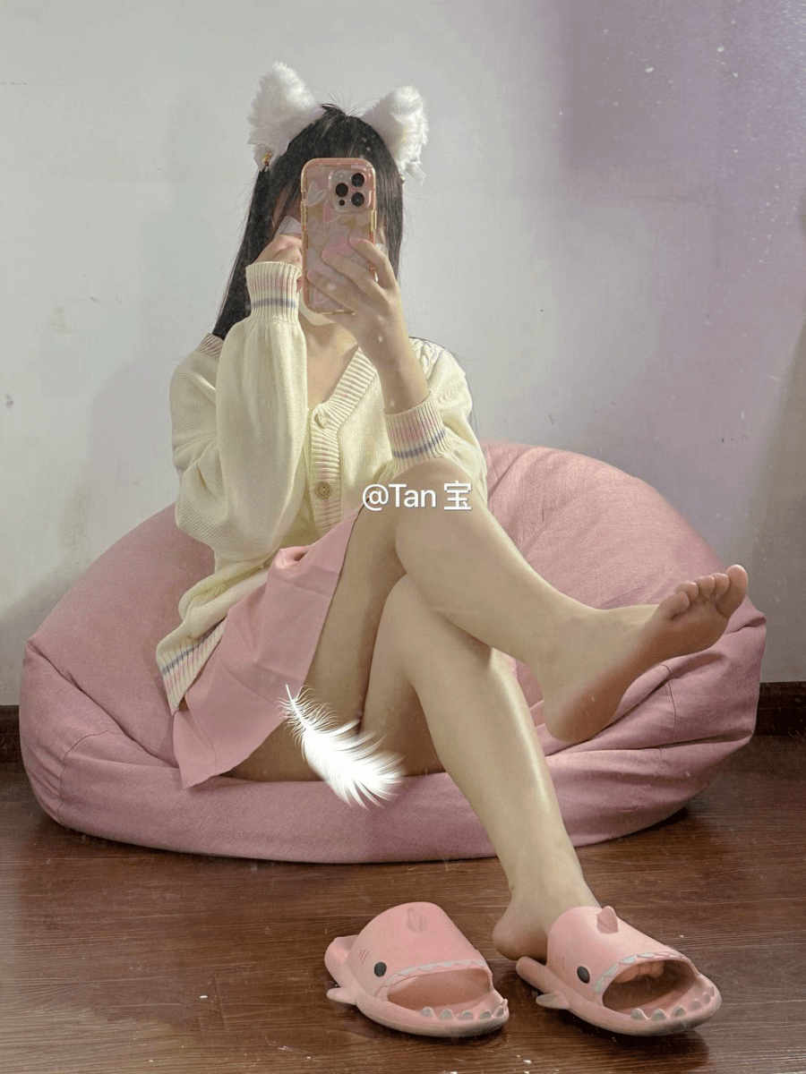 小坛姐姐（小坛666）微密圈资源合集【79P 15V】