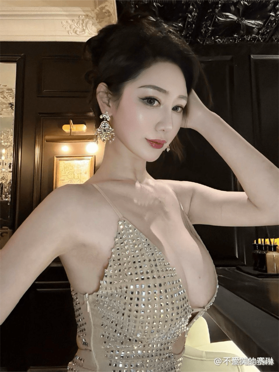 赛琳微抖音写真合集 不笑风格私藏照片1639张视频211个