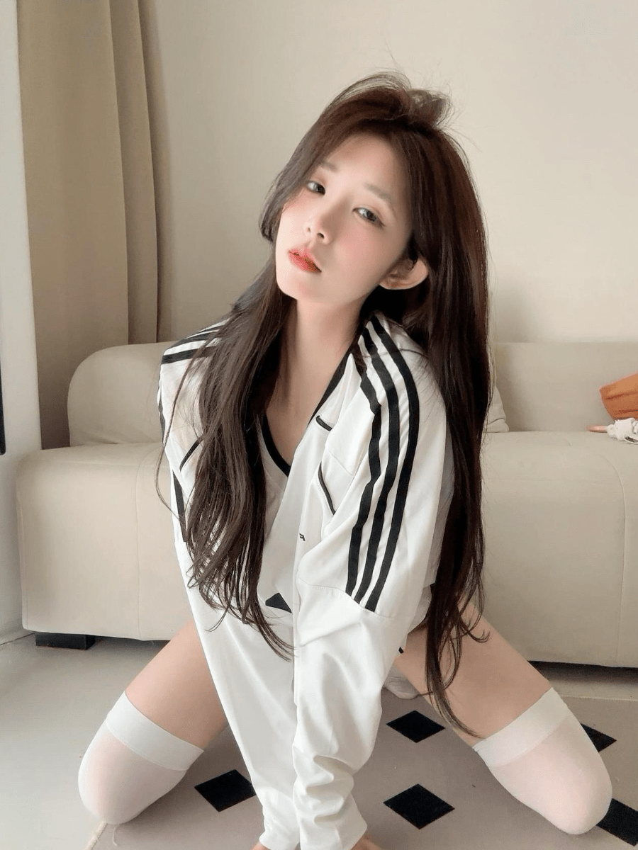 抖音小霞佩奇微密圈写真合集 322P 28V