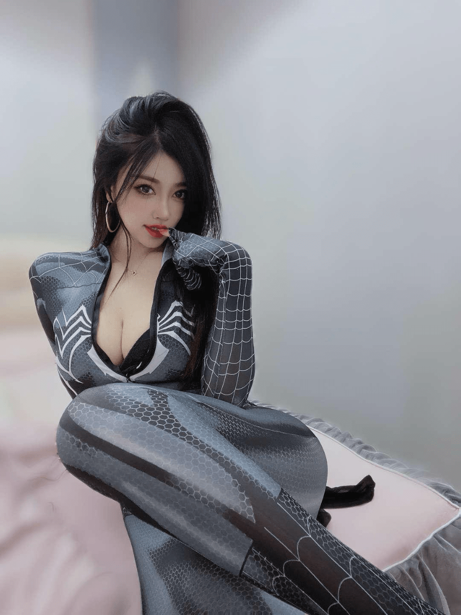 歆瑶秘密花园写真集精选87张