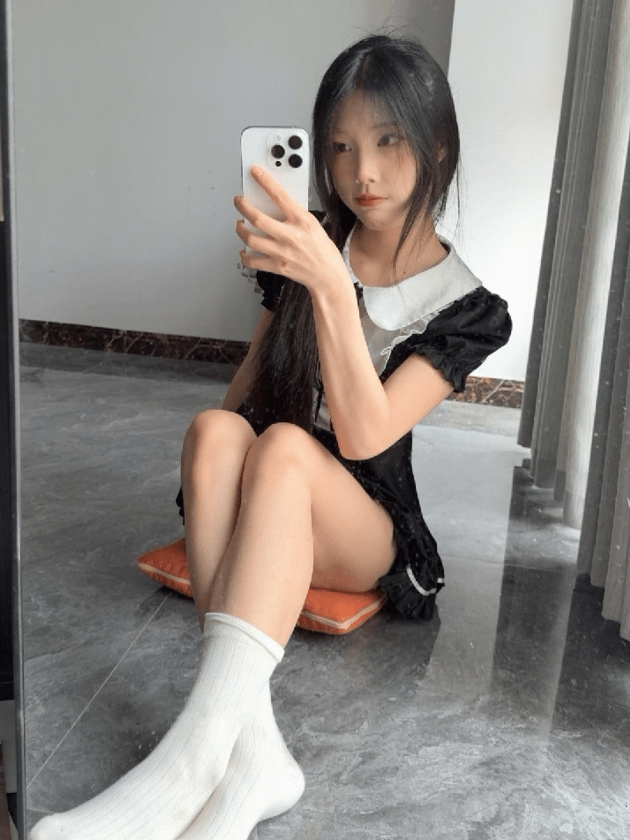 奶洋洋Oo秘语空间写真合集:159张照片与14部视频赏析 1 1