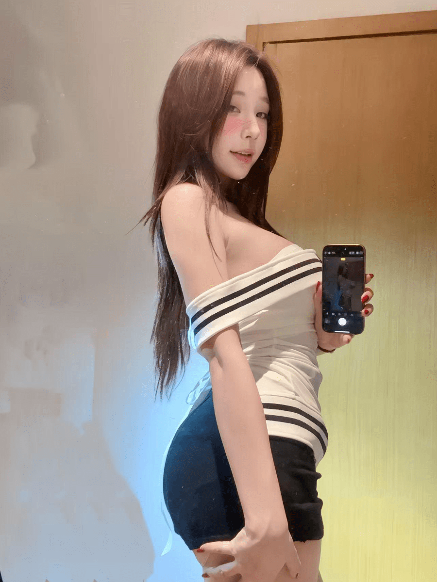 【岛遇】嘉欣抖音写真集【454P 168V】