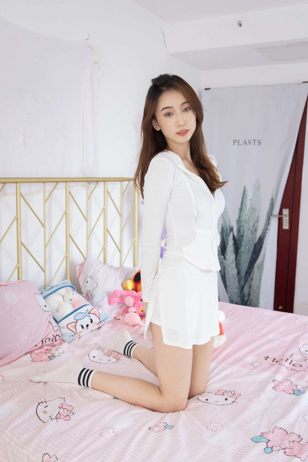 物恋传媒901-1000期美女艺术写真图片合集427GB打包下载