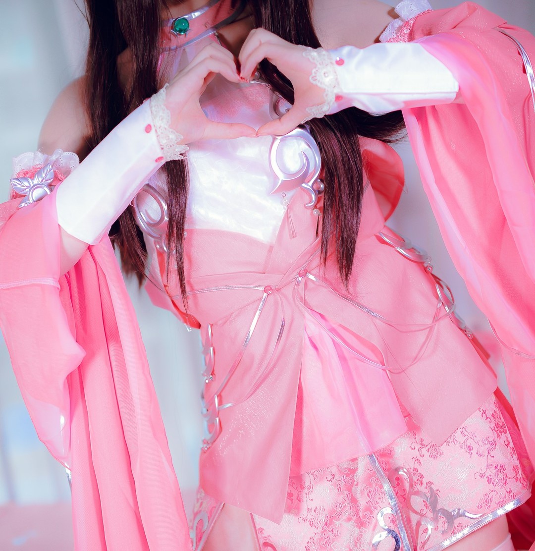 傲娇黑兔美女写真合集60套6.10GB 2430P下载