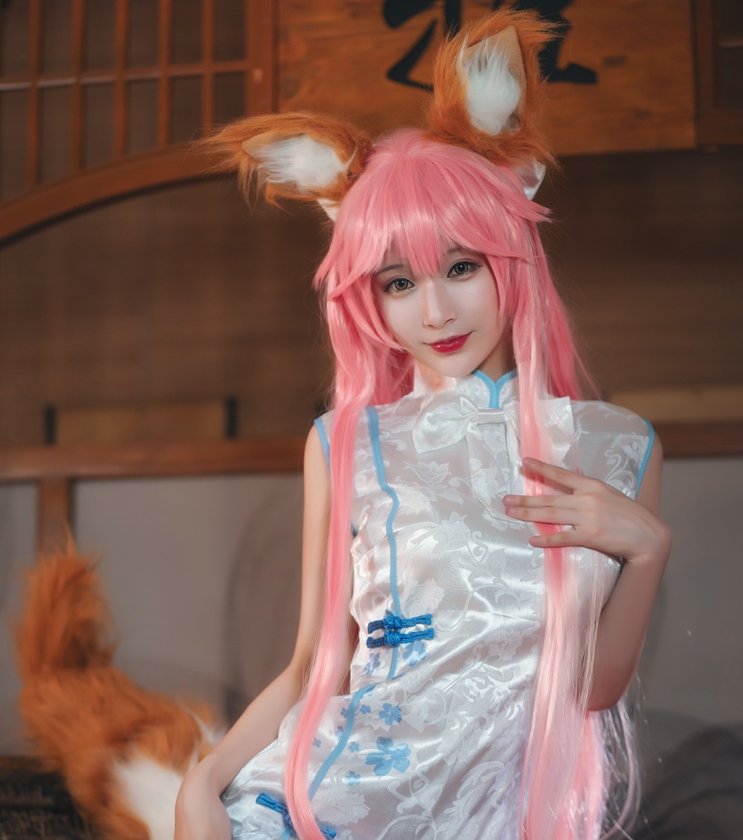 百合欧皇子美女写真图集18套1.8GB下载