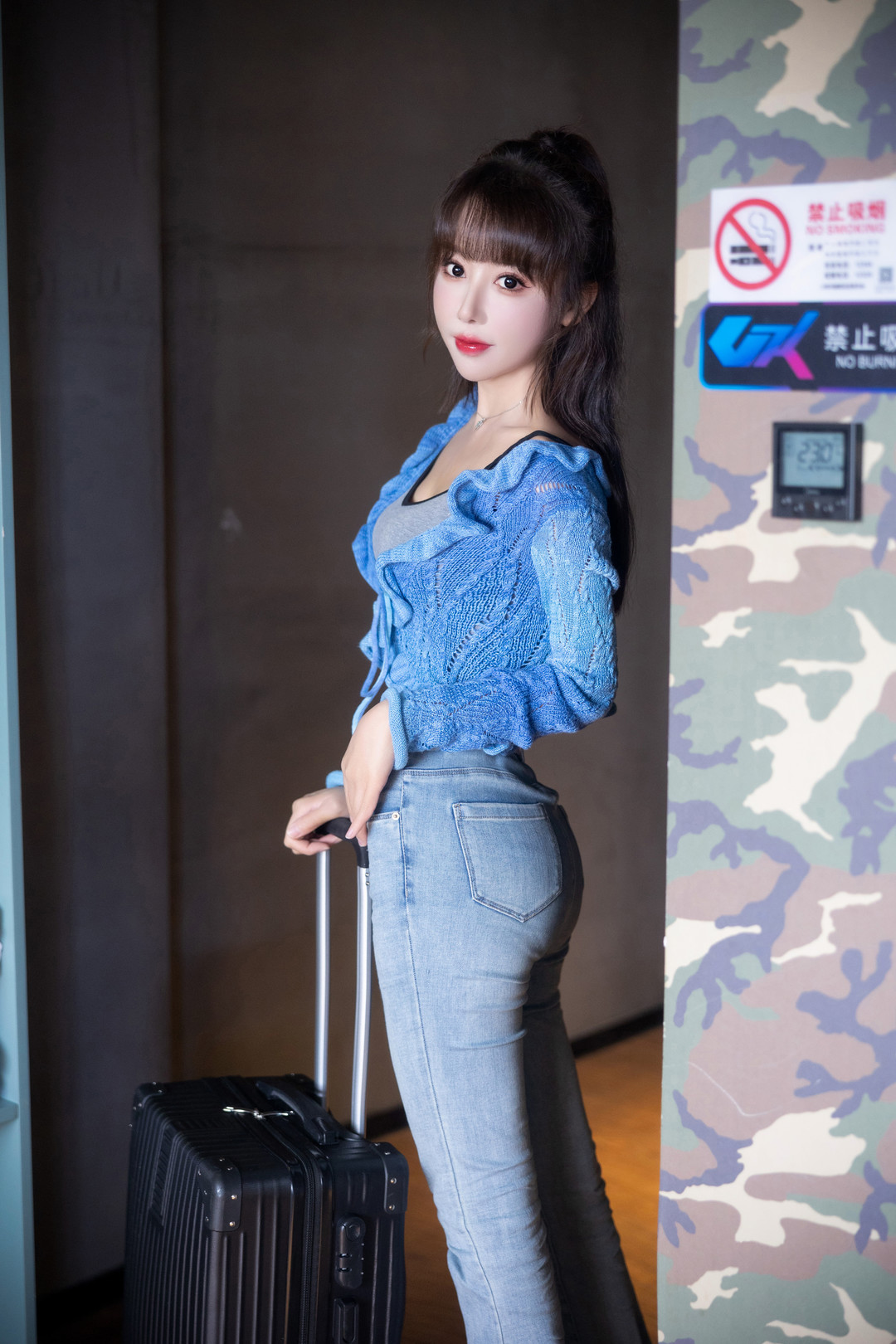 白笑笑无水印写真4套合集 内部私购3GB 5 2