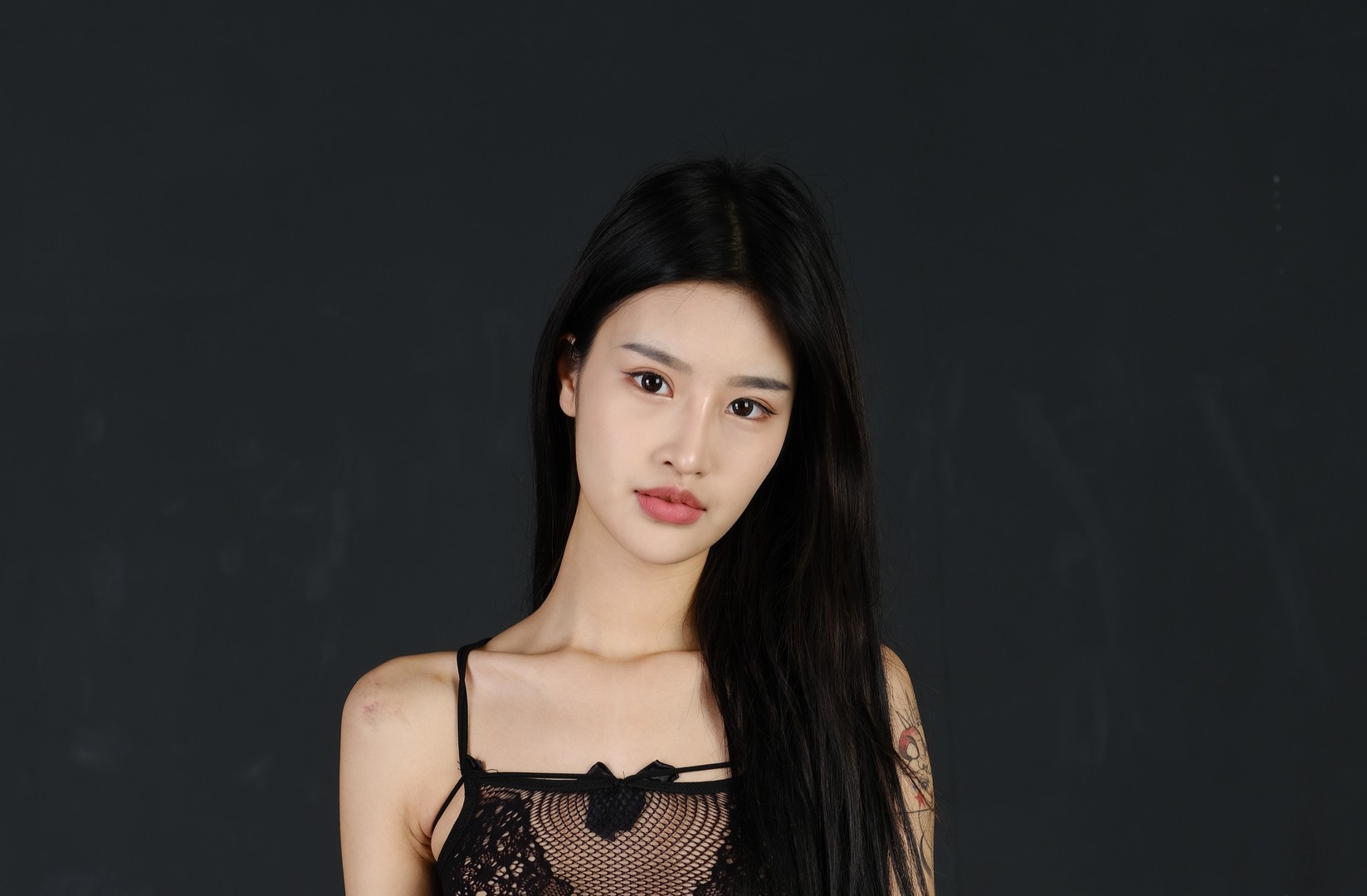 国模行色小雅2023.03.26私拍无水印写真套图619P 6.2G