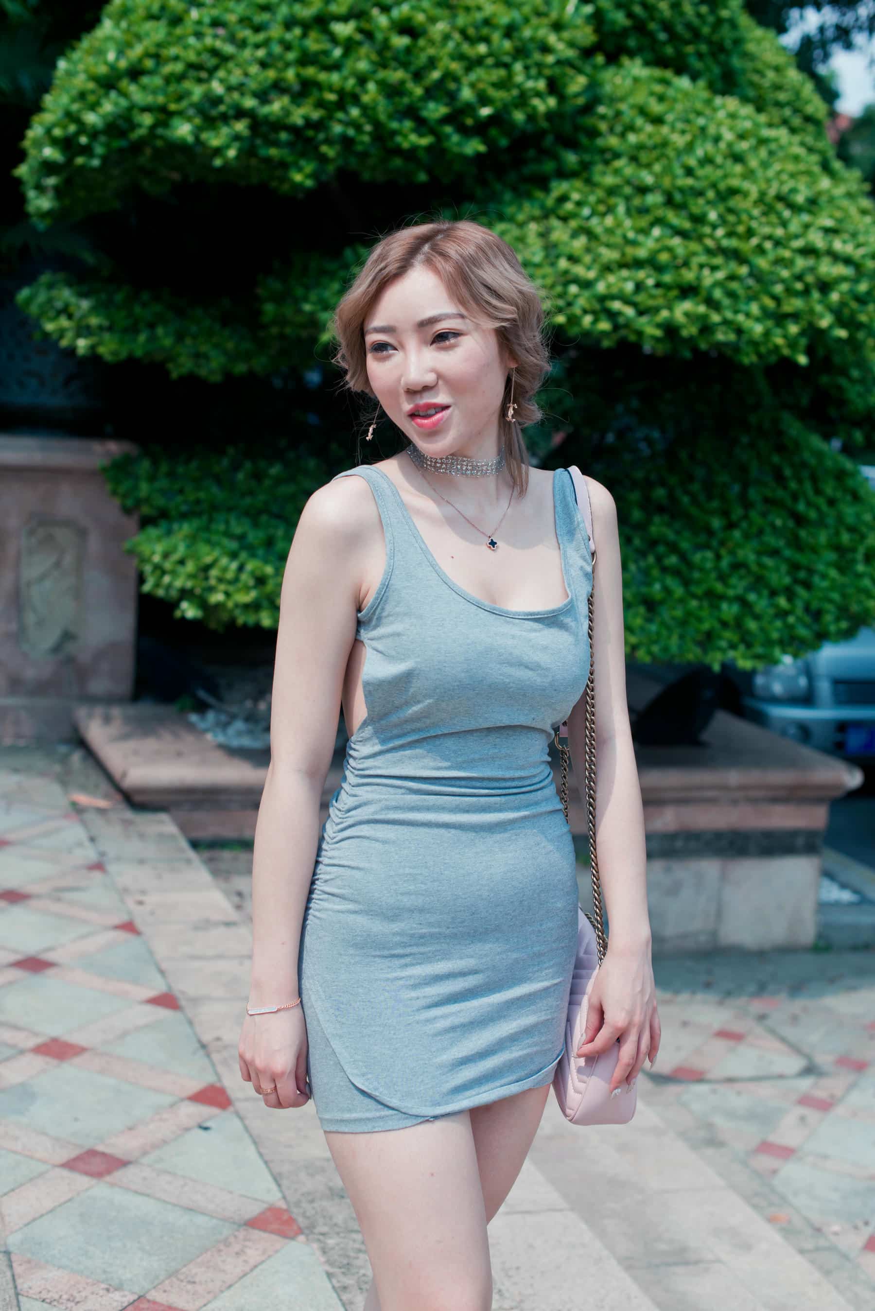 魔镜街拍:御风萌汉药紧身裙写真合集 3 3